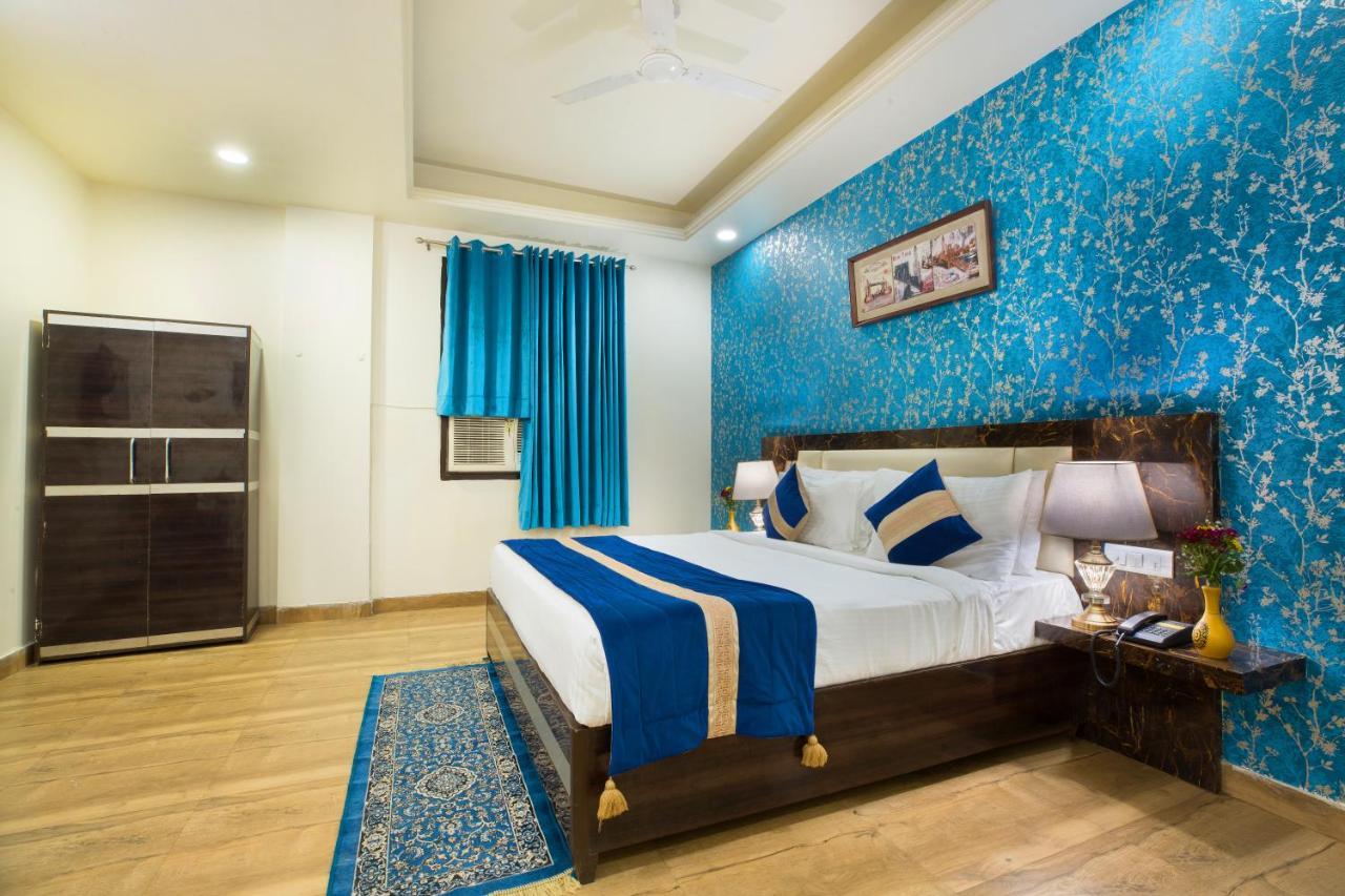 The Alpino Hotel New Delhi Eksteriør billede