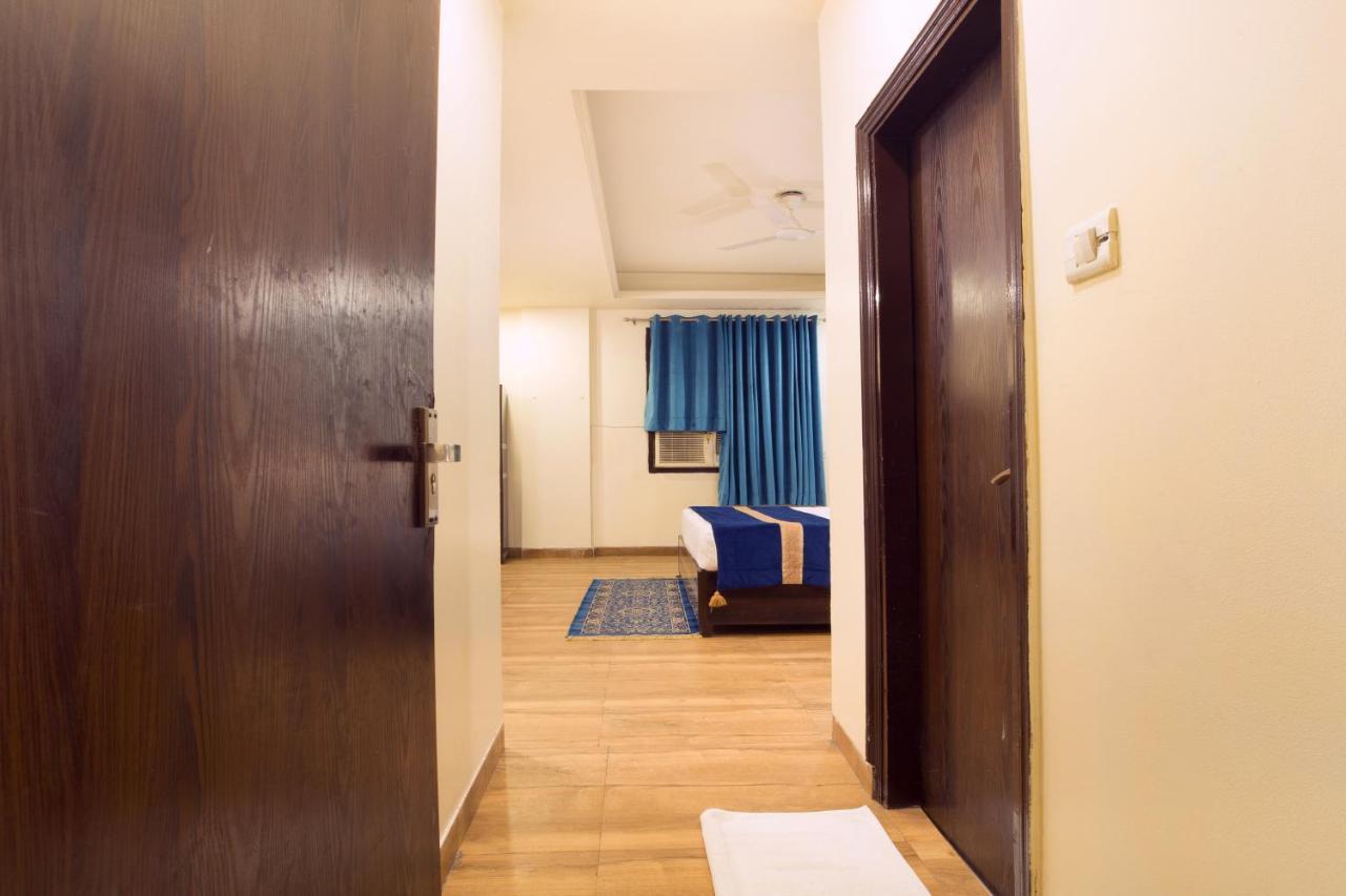 The Alpino Hotel New Delhi Eksteriør billede